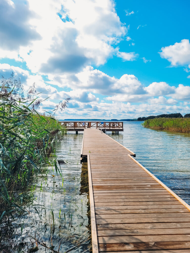 pomost na jeziorze mamry