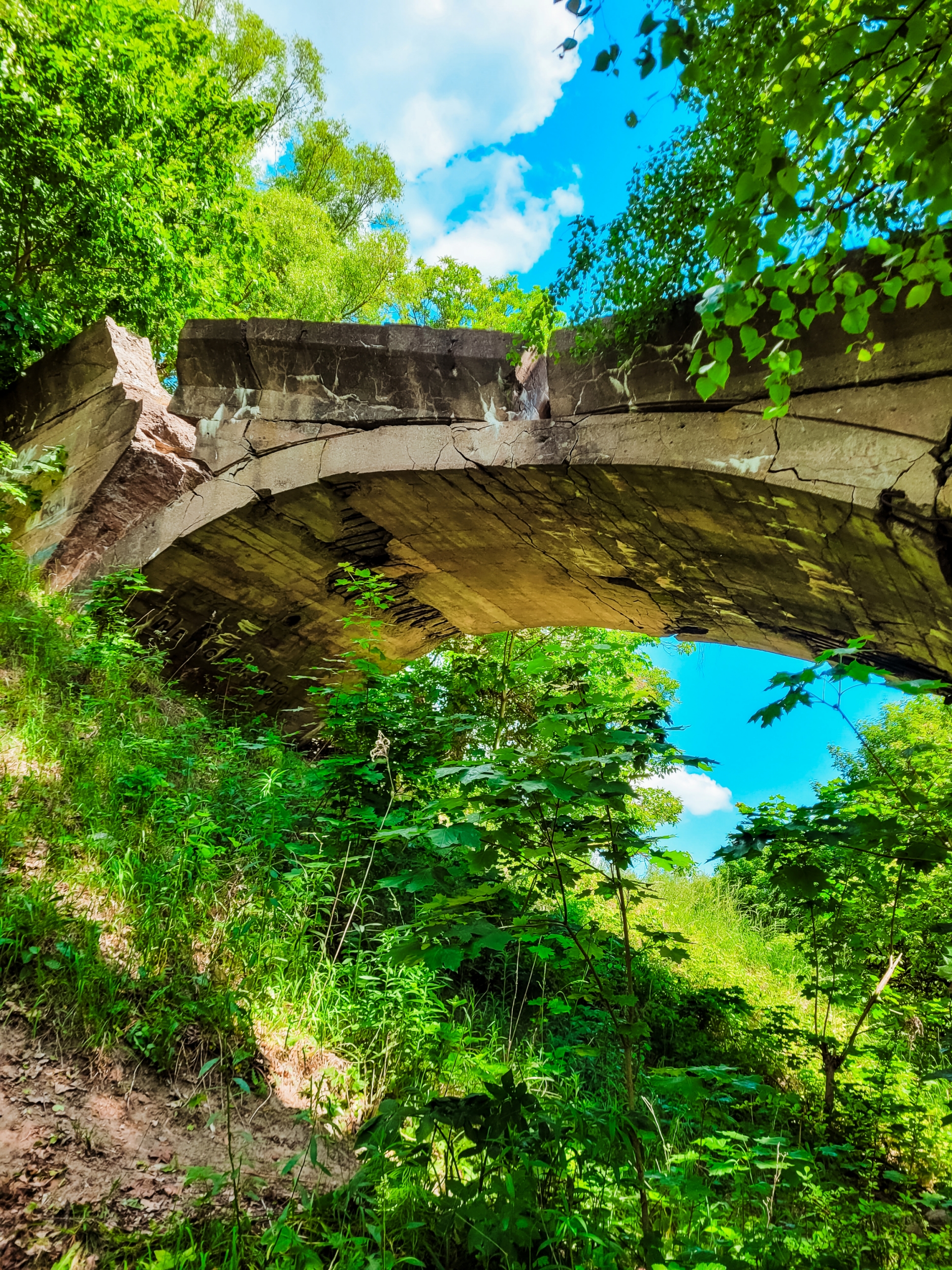zawalony most kruklanki mazury przewodnik